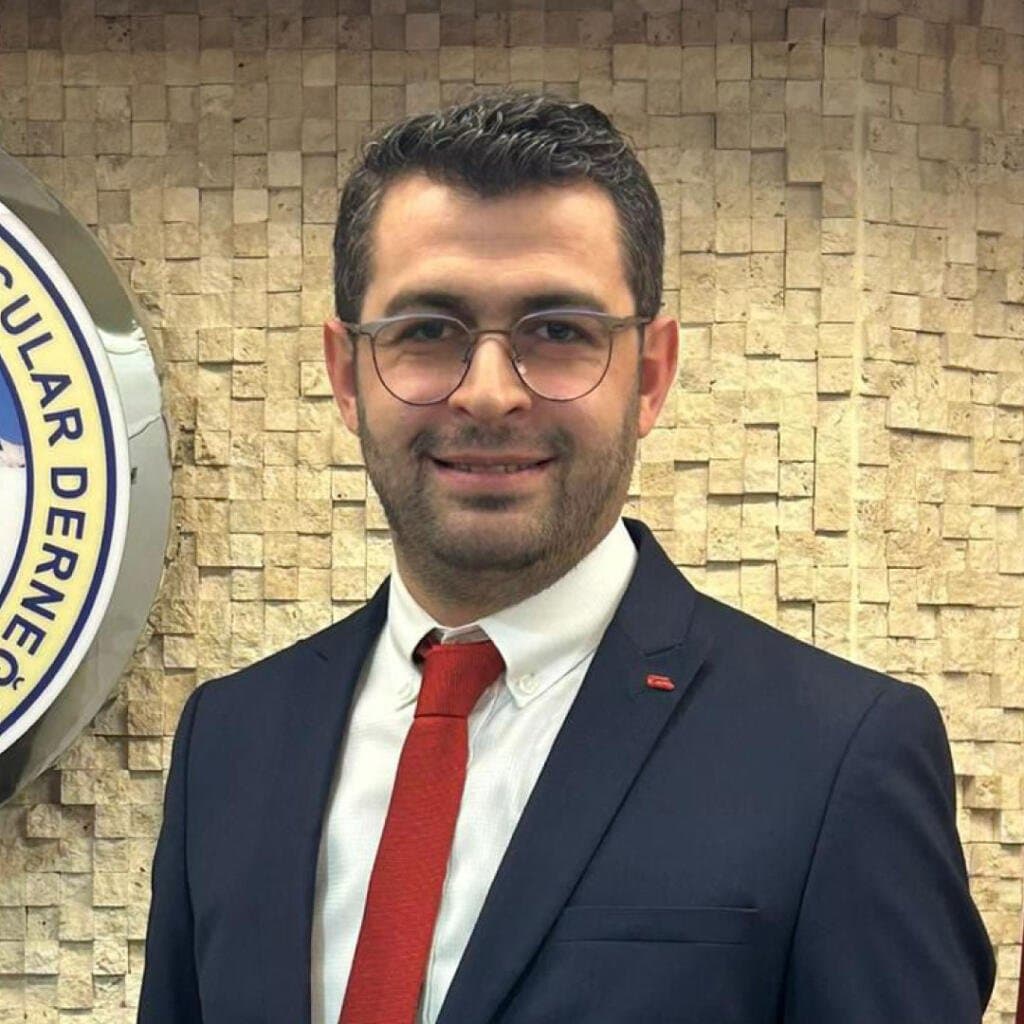 Hasan Onar — Yönetim Kurulu Üyesi